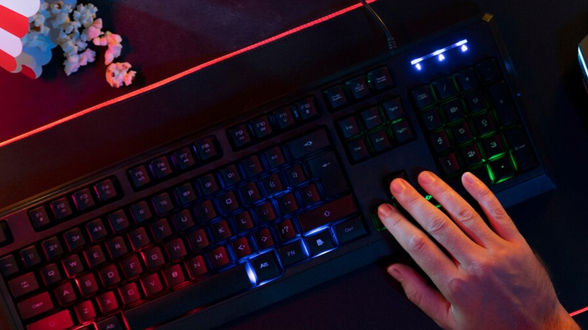 ⌨️Mehaničke vs membranske tastature - šta je bolje za gaming?